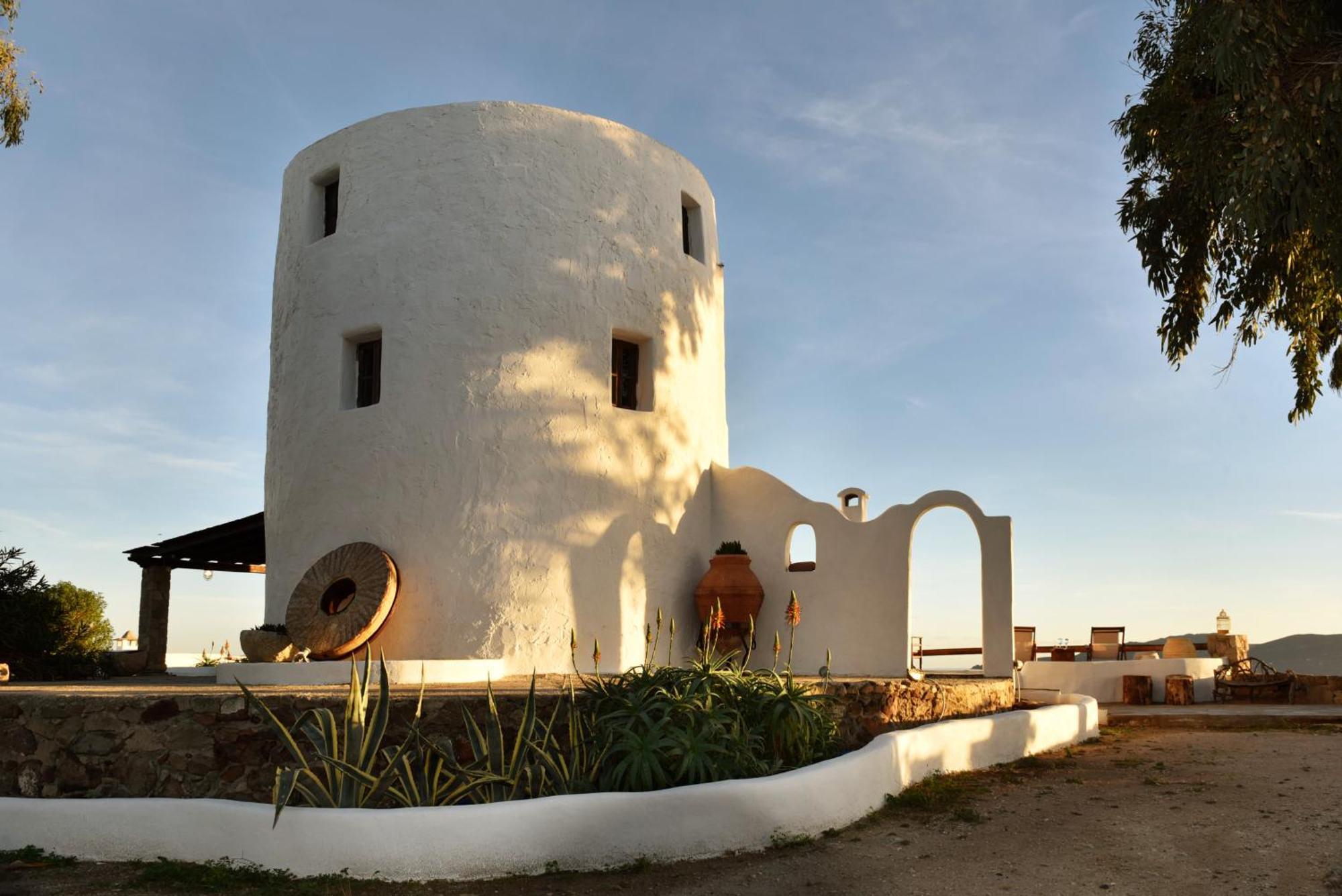 Anastasia'S Windmill And Anastasia'S Studio Πλάκα Μήλου Εξωτερικό φωτογραφία