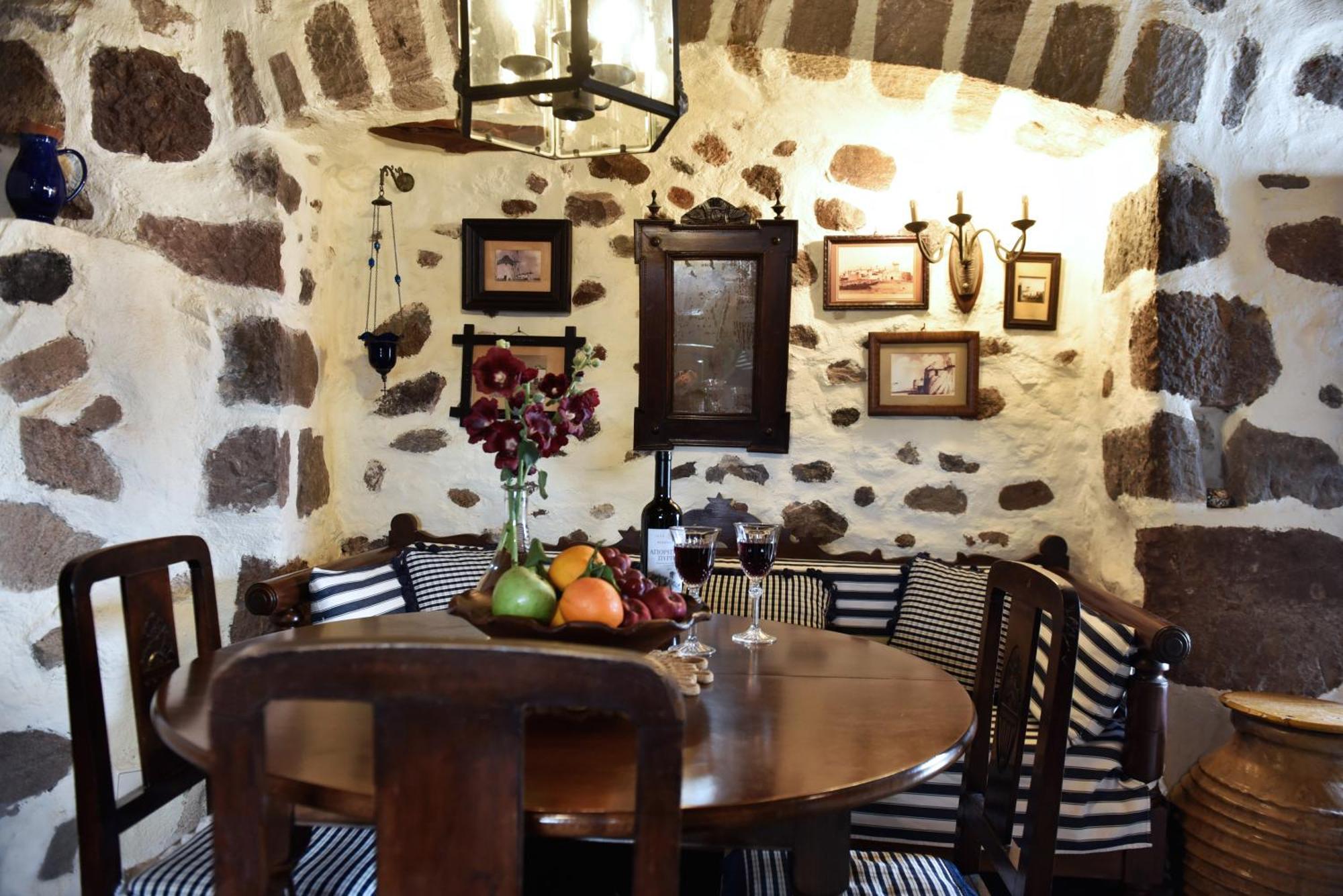 Anastasia'S Windmill And Anastasia'S Studio Πλάκα Μήλου Εξωτερικό φωτογραφία