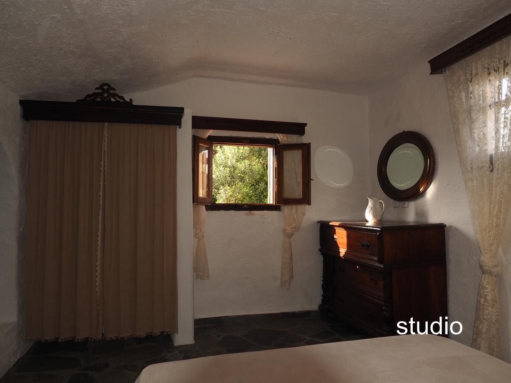 Anastasia'S Windmill And Anastasia'S Studio Πλάκα Μήλου Εξωτερικό φωτογραφία